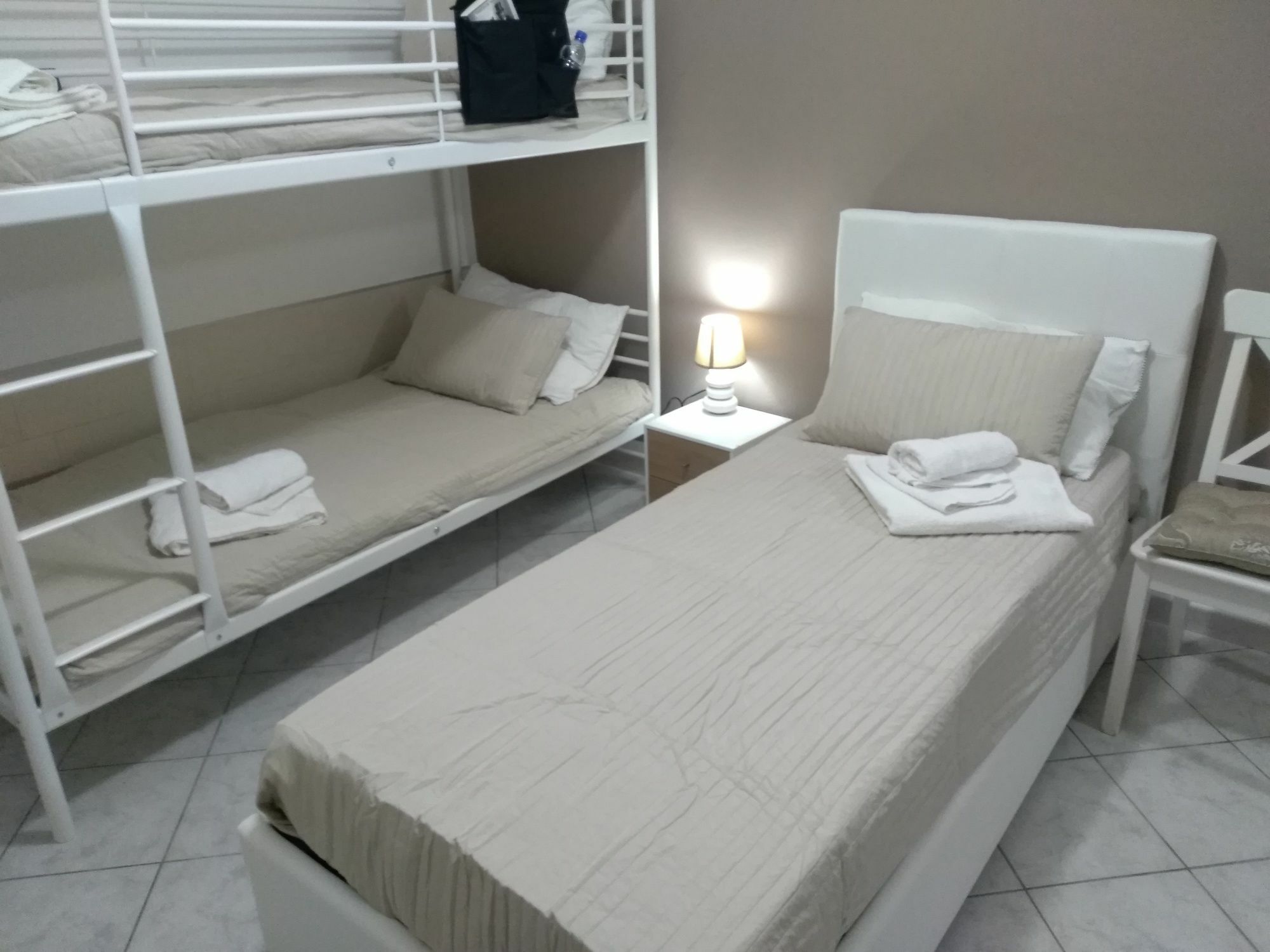 Perla Del Mare Affittacamere Кампофеличе-ди-Роччелла Экстерьер фото